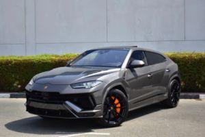 Photo of Lamborghini Urus S
