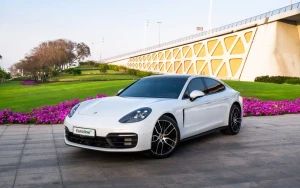 Photo of Porsche Panamera GTS 2021