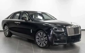 Photo of Rolls Royce Ghost with Driver