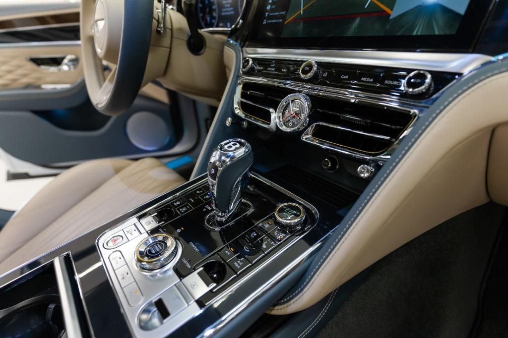 Bentley Flying Spur 2021