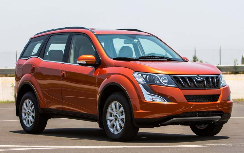 Mahindra XUV 500 with Driver 