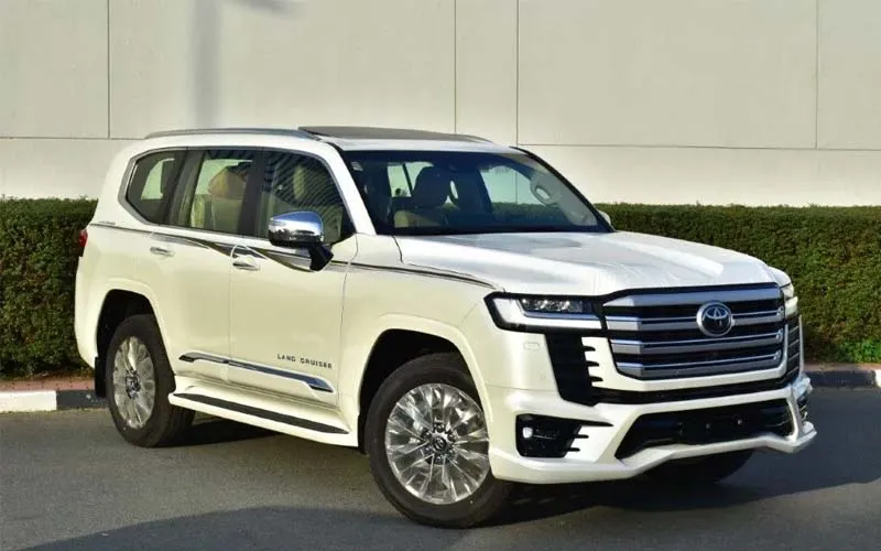 Toyota Land Cruiser VXR Twin Turbo without Deposit in Dubai