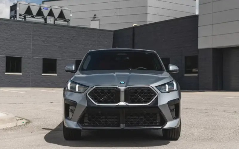 Louer une BMW X2024 2 à Dubaï
