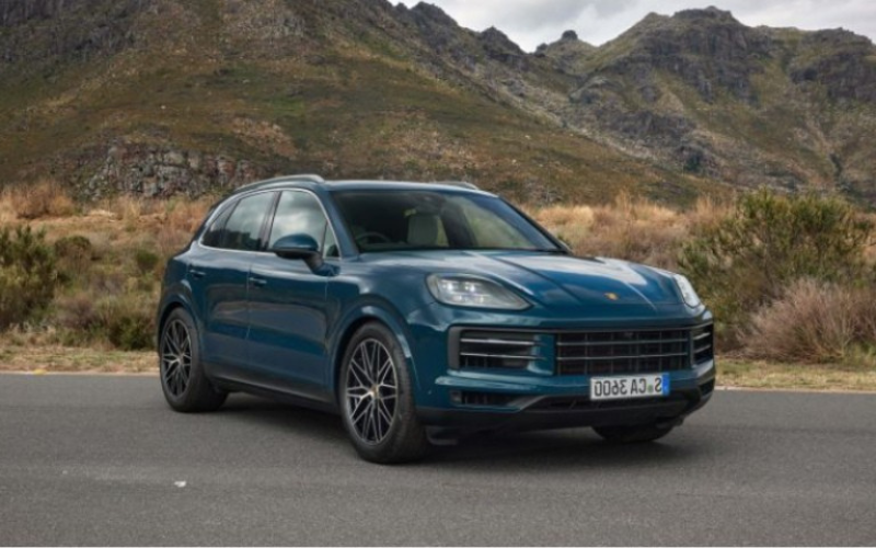Porsche Cayenne with Driver