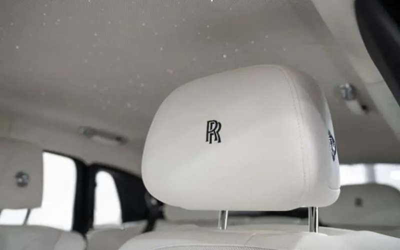 Rolls Royce Ghost with Driver