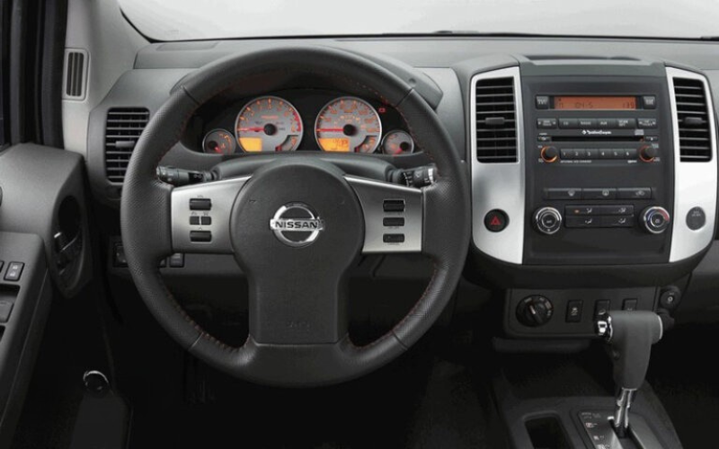 Nissan Xterra with Driver