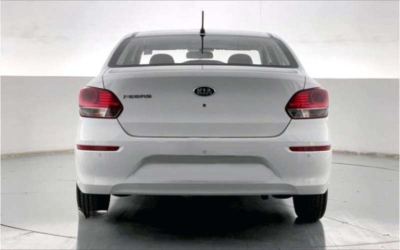 Kia Pegas with Driver