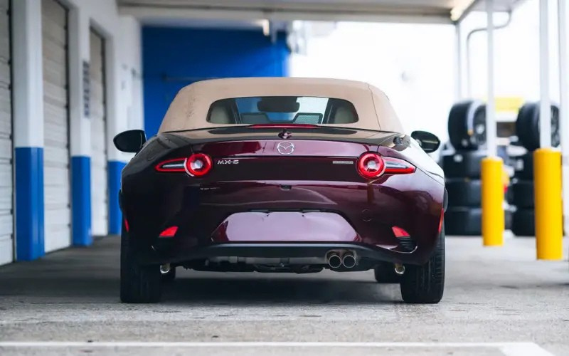 Mazda MX-5 Miata