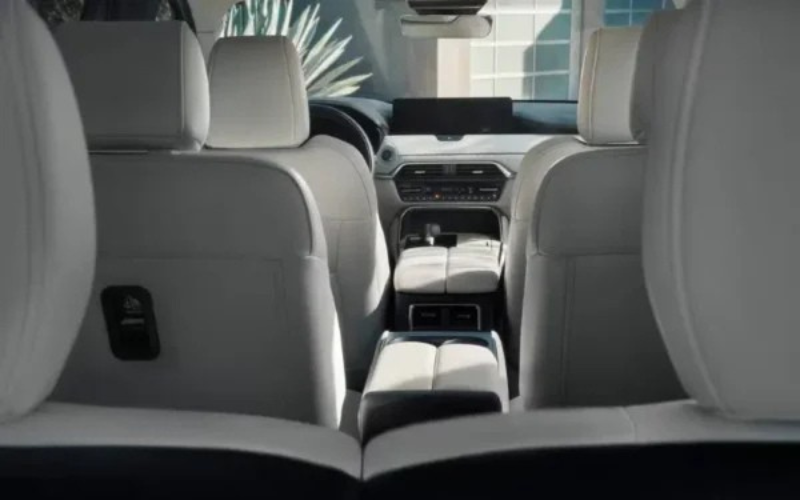 Mazda CX-90