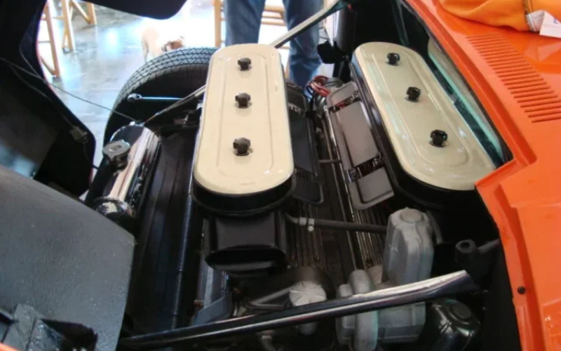 Lamborghini Miura SV Rental Dubai | RCD Rent a Car Dubai