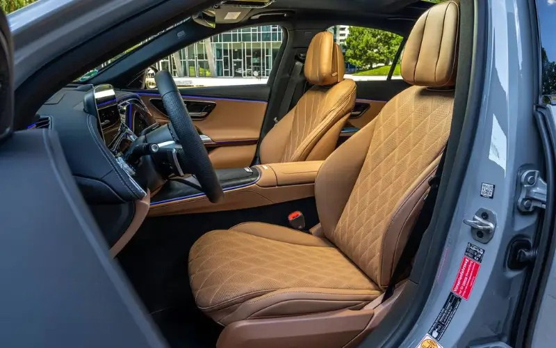 Rent the 2025 Mercedes Benz E-Class in Dubai