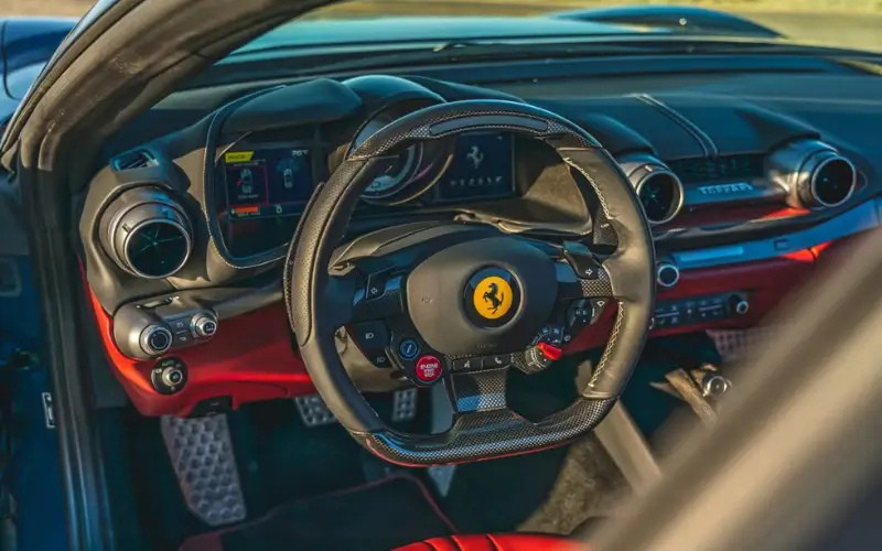 Ferrari 812 GTS