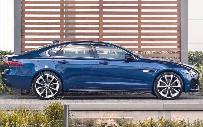 Jaguar XF Sedan
