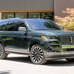 Rent Lincoln Navigator