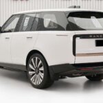 Rent Range Rover Vogue with driver in Dubai