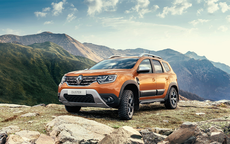 Renault Duster with Driver