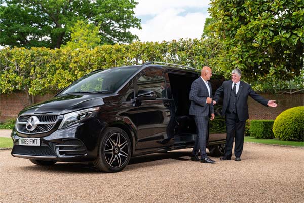 Mercedes Viano with driver