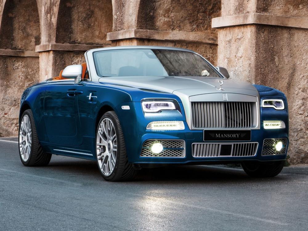 Experience Luxury: Renting a Rolls Royce in Dubai 2 Rolls Royce Dawn Rental Dubai
