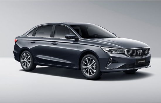 Geely EMGrand 2026 side