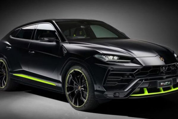 Lamborghini Urus Pearl Capsule 2021